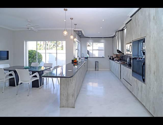 5 BEDROOM HOUSE FOR SALE IN LINKSFIELD